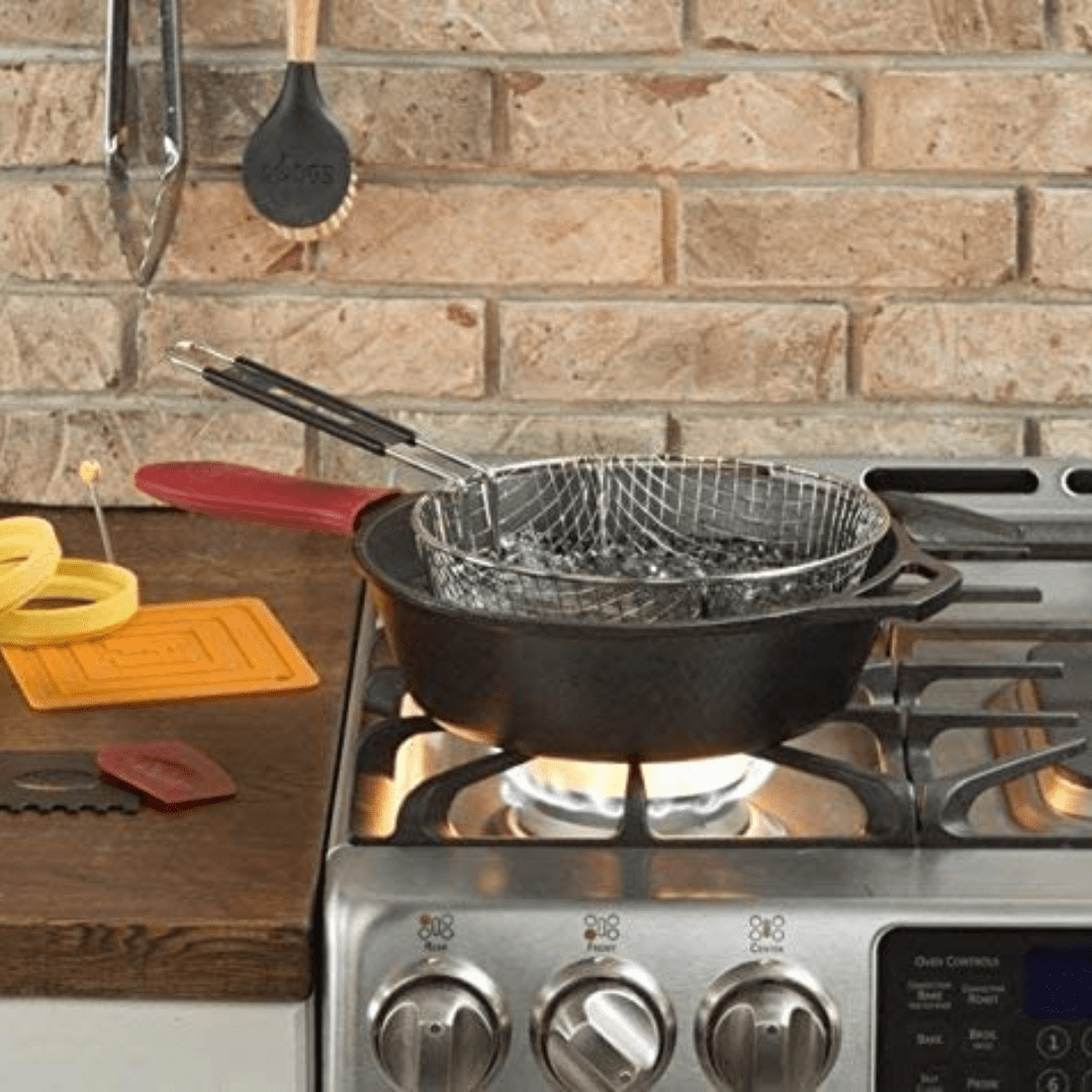  Lodge Cast Iron Cook-It-All Kit. Five-Piece Cast Iron Set  includes a Reversible Grill/Griddle 14 Inch, 6.8 Quart Bottom/Wok, Two  Heavy Duty Handles, and a Tips & Tricks Booklet. : Everything Else